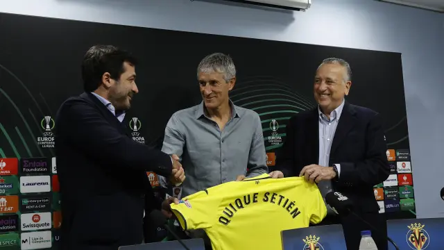 Presentación de Quique Setién, nuevo entrenador del Villarreal