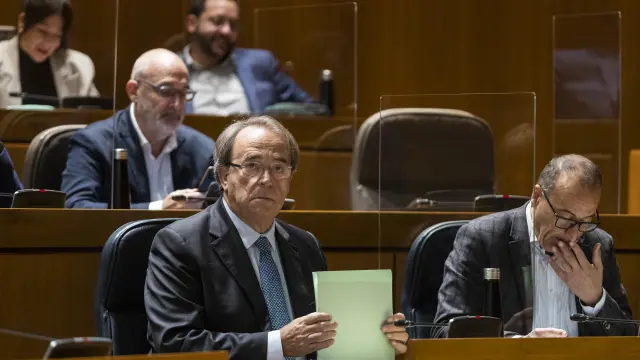 Pleno de las Cortes de Aragón del 10 de noviembre de 2022 en el que se ha aprobado el techo de gasto para 2023