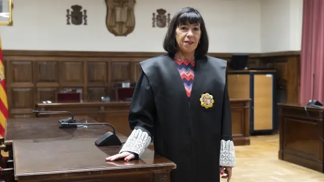 María Isabel Buj, la primera fiscal jefe de Teruel, en la sala de vistas de la Audiencia Provincial.