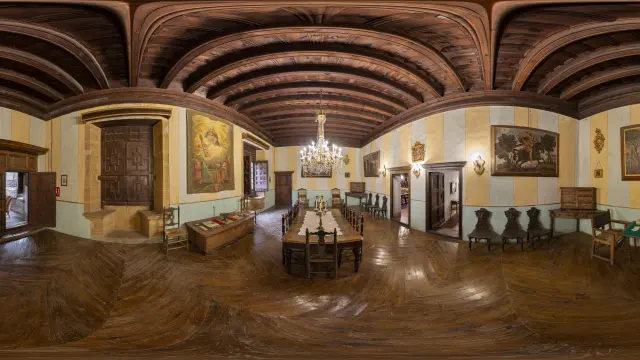 Salón principal de la Casa Aliaga de La Iglesuela del Cid, en una imagen de 360 grados.