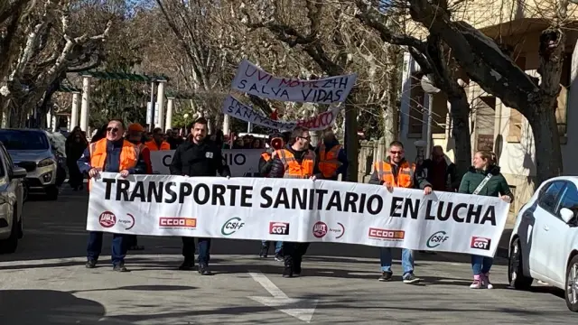 La manifestación sale de la calle del Parque para llegar a la plaza de Navarra de Huesca.