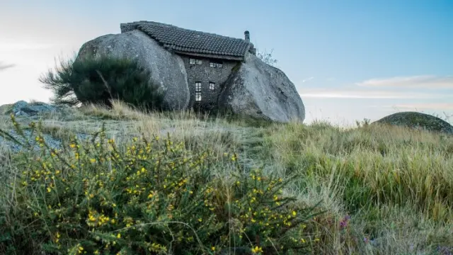 Casa da Pedra o Casa do Penedo se encuentra en Portugal