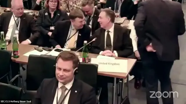 Varios diputados de la OSCE salen del pleno a modo de protesta contra la intervención de rusos