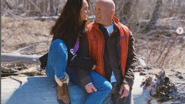Bruce Willis y Emma Heming en una foto de Instagram.