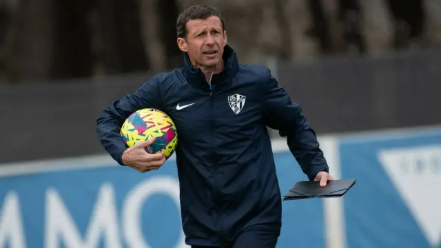 Cuco Ziganda, entrenador de la SD Huesca.