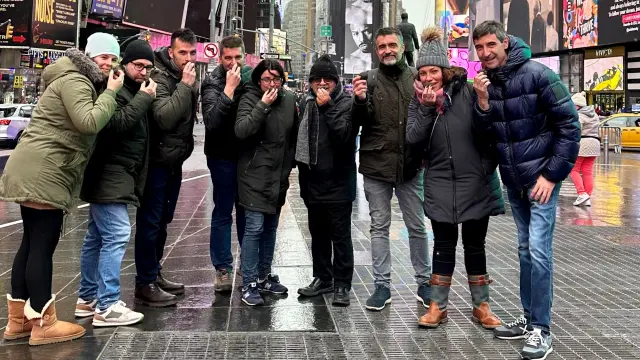 La delegación de los truferos turolenses, en Times Square.