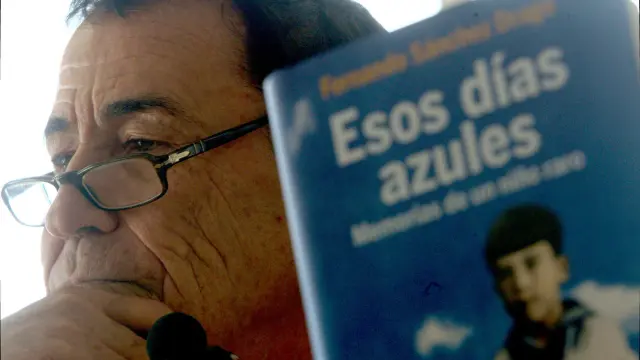 Presentación de las memorias de Sánchez Dragó, en 2011.