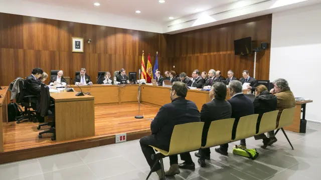 El juicio contra Francisco Javier Mendoza y el resto de acusados se celebró en la Audiencia Provincial de Zaragoza en febrero de 2020.