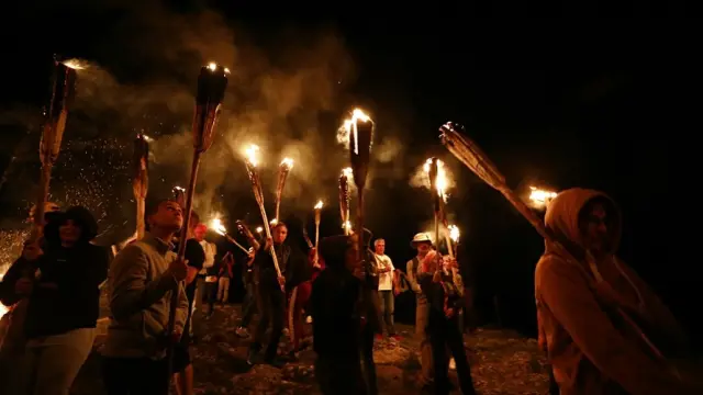 El solsticio de verano se celebró en Bonansa con fuego.