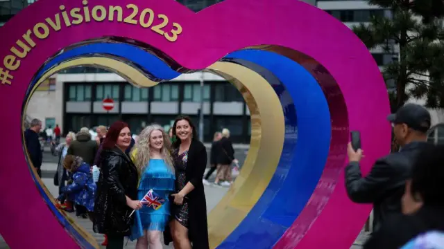 Fans de Eurovisión en Liverpool.