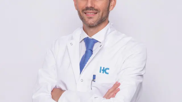 El doctor Álvaro Bueno, especialista en Cirugía del Aparato Digestivo de HC Miraflores.