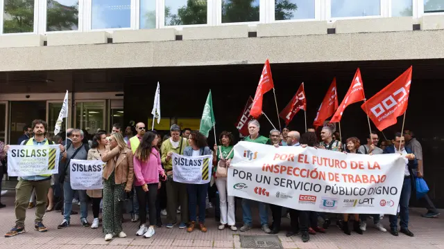 Manifestación en Madrid este pasado jueves de representantes de los empleados de Inspección de Trabajo por el carpetazo dado por el Gobierno al plan de mejora de este cuerpo administrativo.