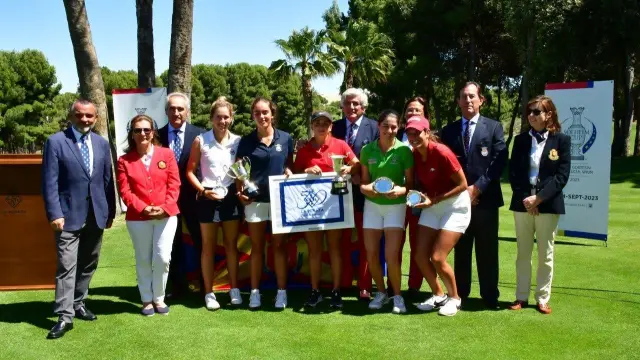 Entrega de los premios del Campeonato de España Absoluto de Golf.
