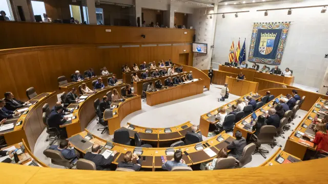 Una vista del pleno de las Cortes durante el debate de investidura.