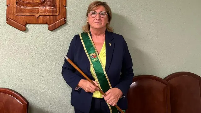 Carmen Pobo, tras ser nombrada este miércoles por la noche alcaldesa de Cella.