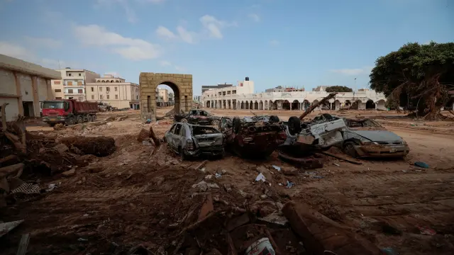 Secuelas de la tormenta mortal en Derna