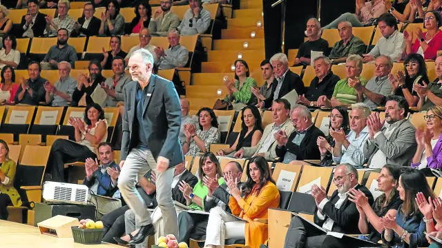 Víctor Viñuales, director de la Fundación Ecología y Desarrollo, en el 30 aniversario de la organización, en el Auditorio de Zaragoza
