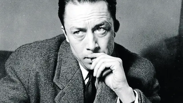 Albert Camus, el autor de 'El extranjero' o 'El primer hombre', fue dramaturgo, filósofo, narrador y activista en la prensa.