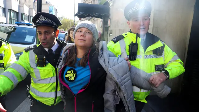 La Policía británica detiene a Greta Thunberg