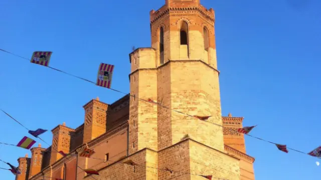 Iglesia de Santiago el Mayor, en Montalbán, Teruel, incluida en la lista roja de patrimonio.