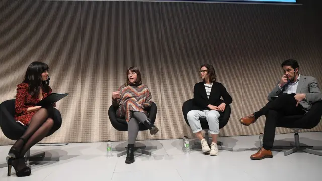 Marta Fernández, Isabel Cebrián, Julia Puyó y Manuel Bedia, ayer, en Etopia.