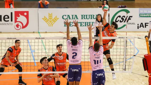 Partido Pamesa Teruel-Léleman Conqueridor Valencia, de la Superliga de voleibol