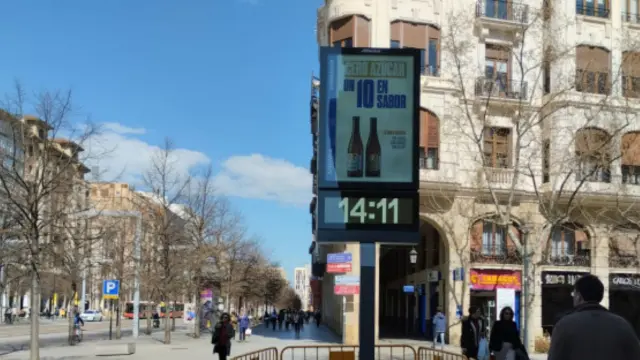 Nuevo termómetro reloj de Zaragoza