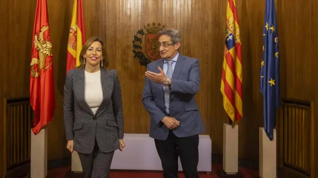 Pacto presupuesto PP-Vox en el Ayuntamiento de Zaragoza: Natalia Chuez y Julio Calvo