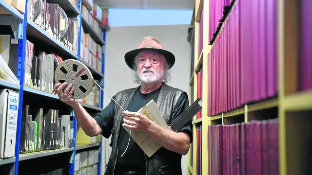 Eugenio Monesma ha rodado más de 3.000 películas y ha recogido como pocos la tradición oral de Aragón.