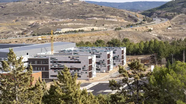 Estado actual de las obras de construcción del nuevo hospital de Teruel en el Planizar.