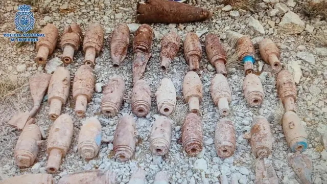 Bombas de la Guerra Civil localizadas en Caudé en 2023.
