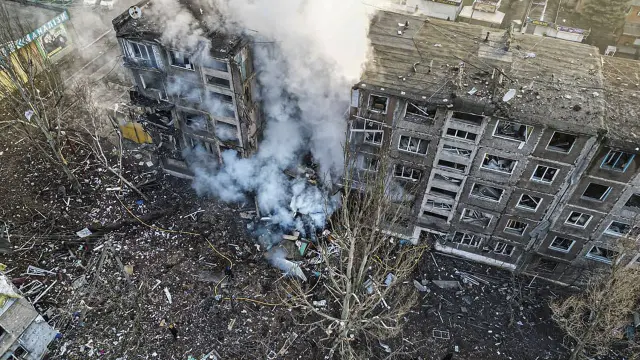 Bombardeo ruso este miércoles en la región de Donetsk UKRAINE RUSSIA CONFLICT