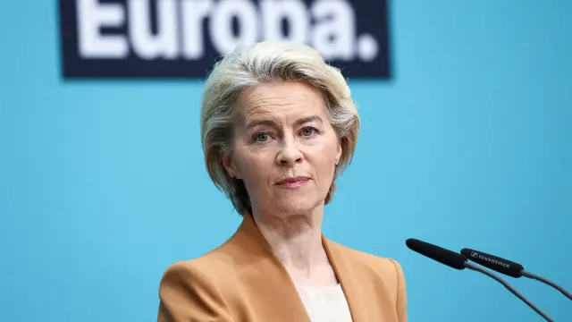 EU Commission President Ursula von der Leyen looks on during a press conference, on the day of the CDU leadership meeting, in Berlin, Germany, February 19, 2024. REUTERS/Liesa Johannssen [[[REUTERS VOCENTO]]]