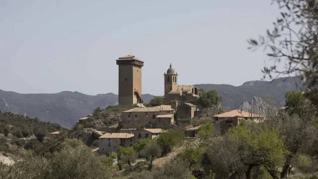 Este encantador pueblo de Huesca cuenta con unas impresionantes vistas del Pirineo