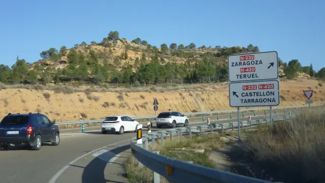 La autovía A-68 sustituirá a la carretera convencional N-232 entre Zaragoza y el Mediterráneo pasando por Alcañiz.