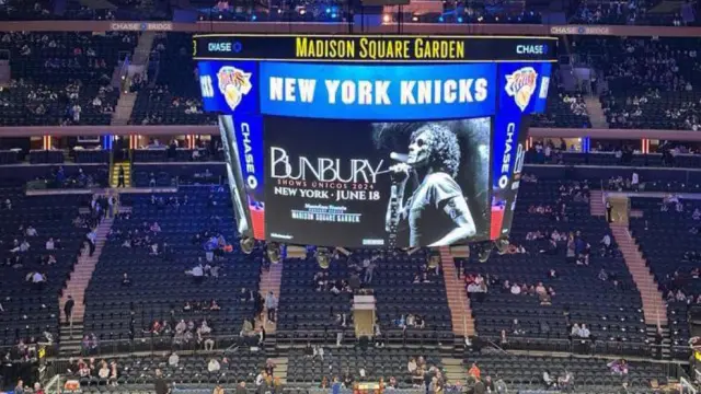El marcador del Madison Square Garden, con Bunbury de protagonista.