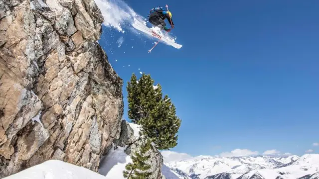 Esta modalidad de esquí fuera de pista depara espectaculares imágenes.