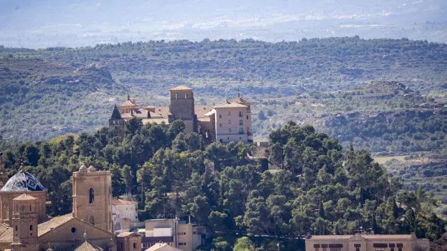 Vista de la ciudad de Alcañiz desde la ermita de Santa Barbara. Autor: GARCÍA, ANTONIO Fecha: 07/04/2021 Propietario: Colaboradores Aragón Id: 2021-887012 [[[HA ARCHIVO]]]