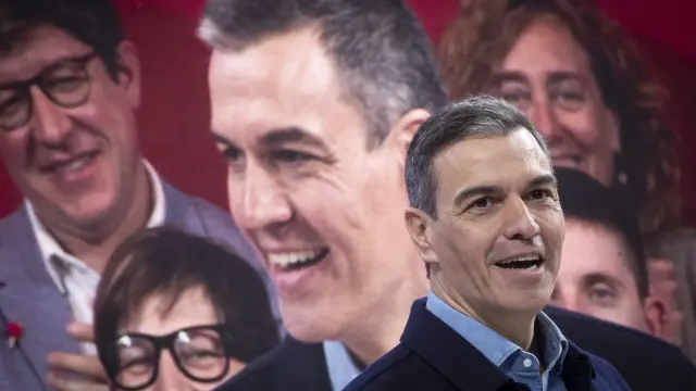 El presidente del Gobierno y secretario general del PSOE, Pedro Sánchez, en un acto electoral en San Sebastián