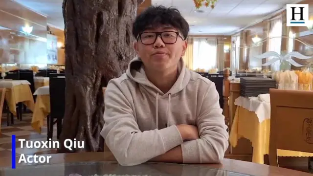 El actor Tuoxin Qiu, un zaragozano de 17 años, que sale en la película 'Menudas piezas' de Nacho Gª Velilla nos cuenta su experiencia