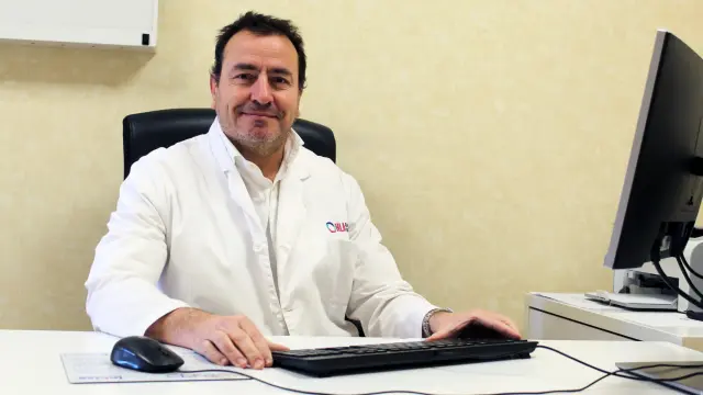 El doctor Jorge Cuenca, traumatólogo de HLA Clínica Montpellier.