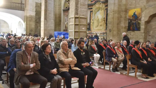 Momento de la misa tras la romería a la ermita de Loreto de Huesca.