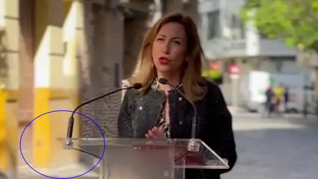 Un segundo vídeo demuestra que la sombra que cruza durante la rueda de prensa de Natalia Chueca es un pájaro
