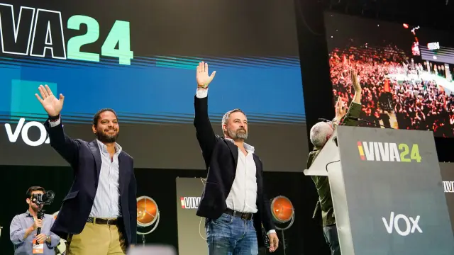 Spanish far-right Vox party leader Santiago Abascal attends a rally organised by the party ahead of the European elections, with various far-right leaders, including Argentinas president Javier Milei, in Madrid, Spain, May 19, 2024. REUTERS/Ana Beltran [[[REUTERS VOCENTO]]]