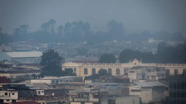 Nube de contaminación sobre la Ciudad de Guatemala