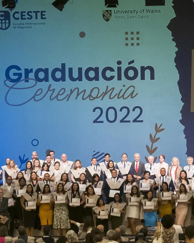 Ceremonia graduación CESTE 2022