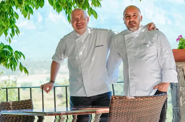 Ramón Aso y Josetxo Souto, propietarios y chefs del restaurante Callizo, de Aínsa.