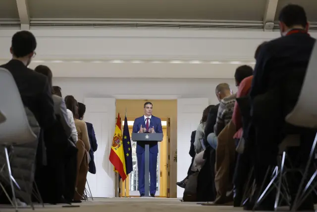 El presidente del gobierno, Pedro Sánchez, realiza declaraciones tras reunión Consejo de Ministros este miércoles en el palacio de la Moncloa en Madrid