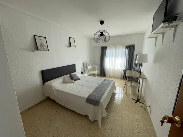 Una habitación destinada al alquiler de un piso de Zaragoza.