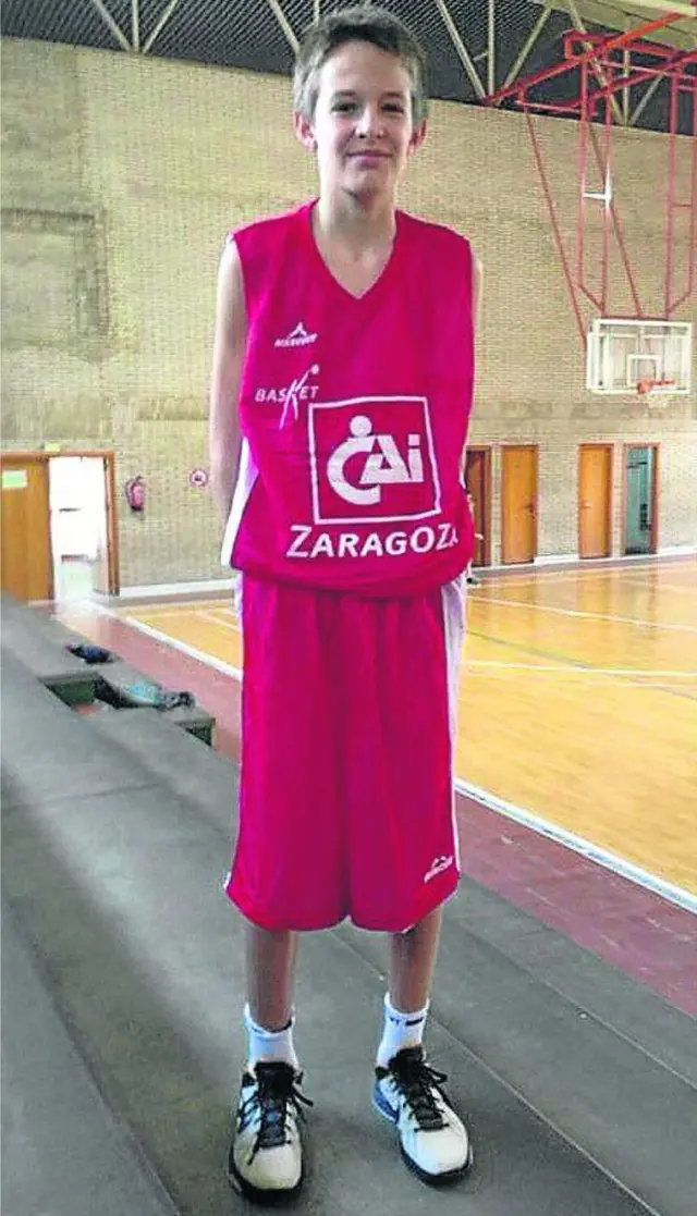 Krejci, en una imagen con la camiseta del antiguo CAI Zaragoza, en su etapa formativa en el actual Casademont.